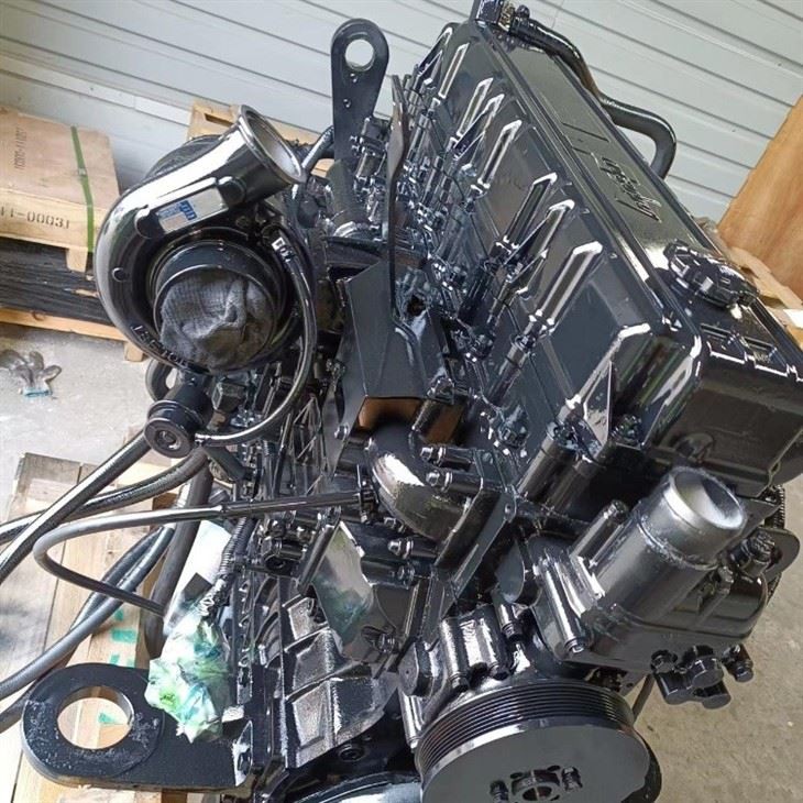 Doosan DL08 diesel engine (1)
